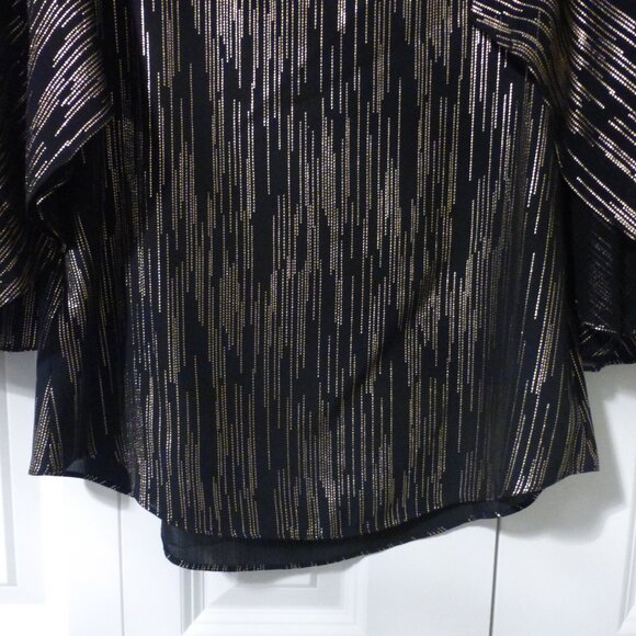 LE CHATEAU black metallic gold flutter sleeve top - Picture 10 of 10